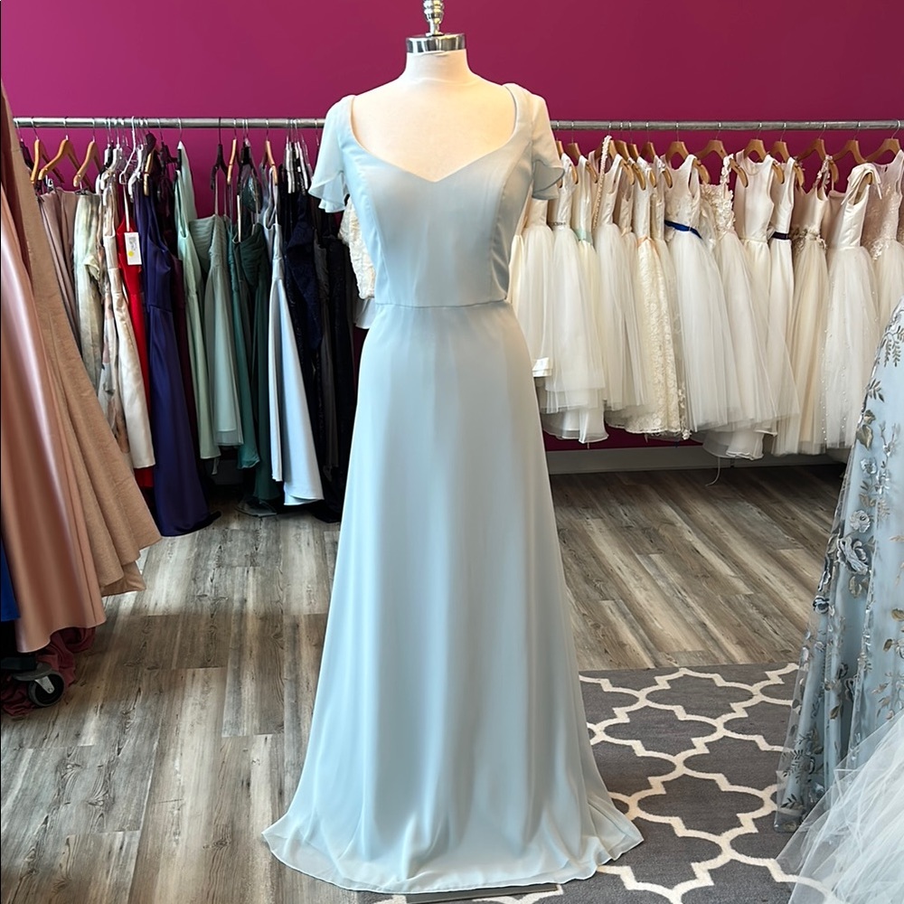 Elegant Light Blue Women's Dress